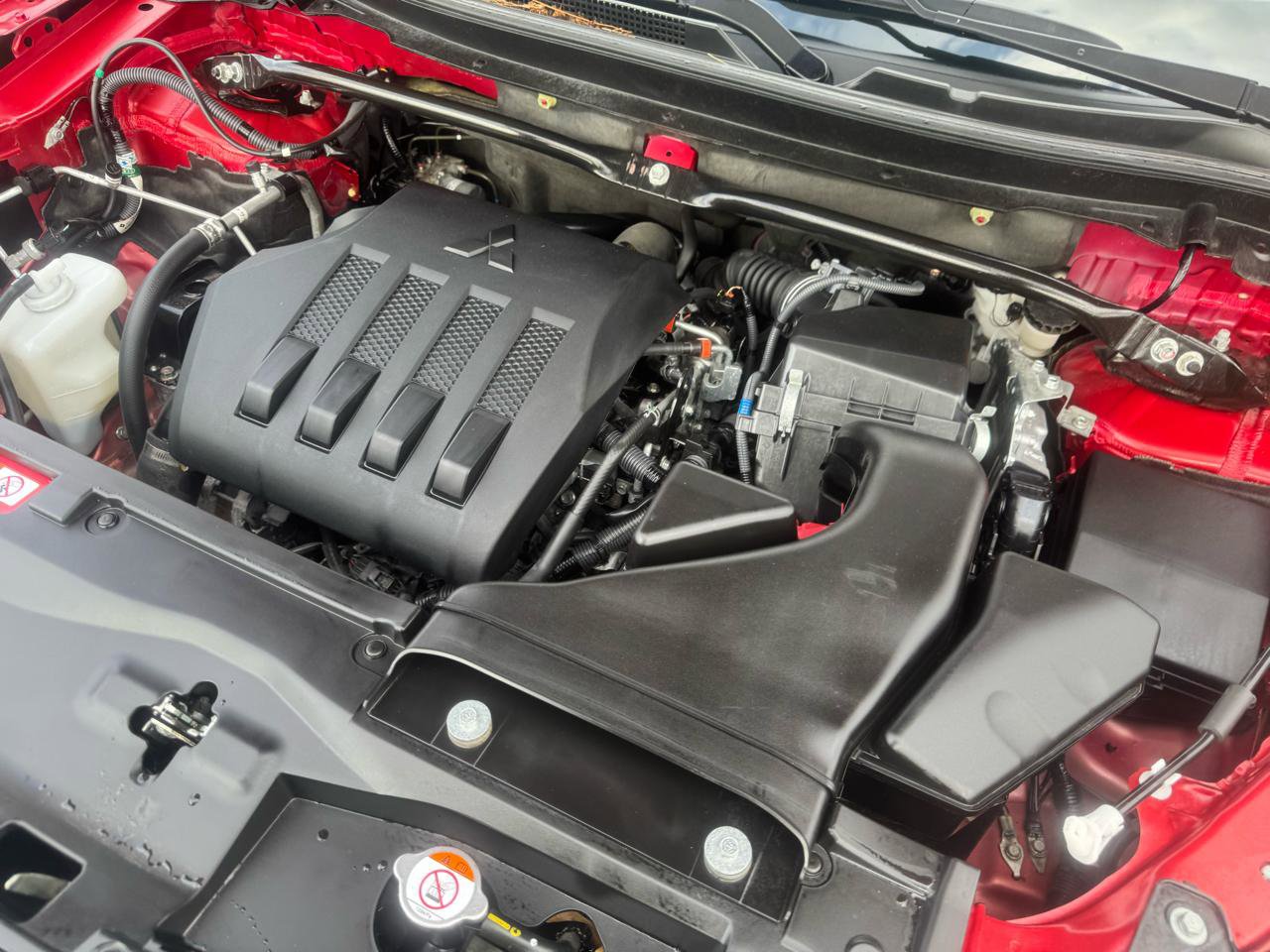 Used 2024 Mitsubishi Eclipse Cross SE image 54