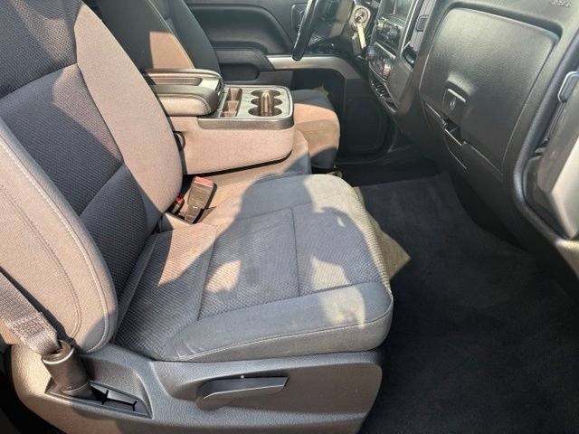Used 2019 Chevrolet Silverado 1500 LT AWD/4WD image 18