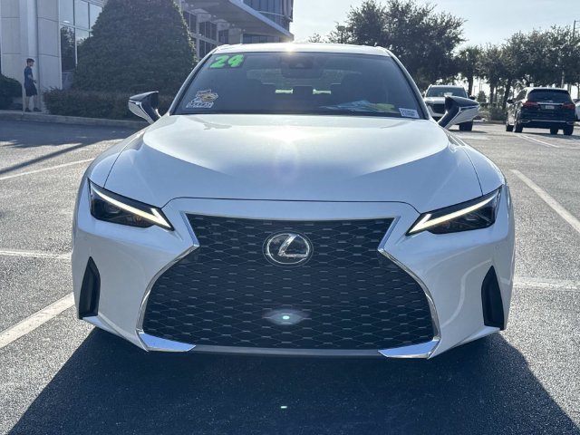 Used 2024 Lexus IS 300 w/ Comfort Package RWD image 9