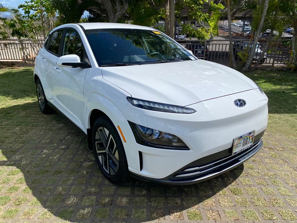 Certified 2023 Hyundai Kona SE w/ Cargo Package