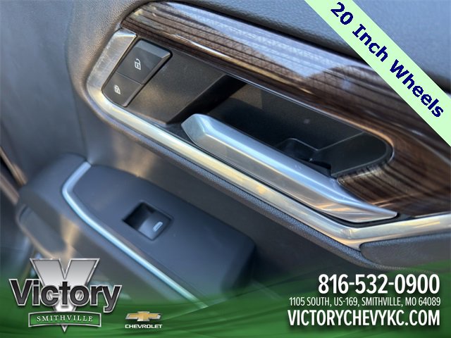 Used 2022 Chevrolet Silverado 1500 LT image 16