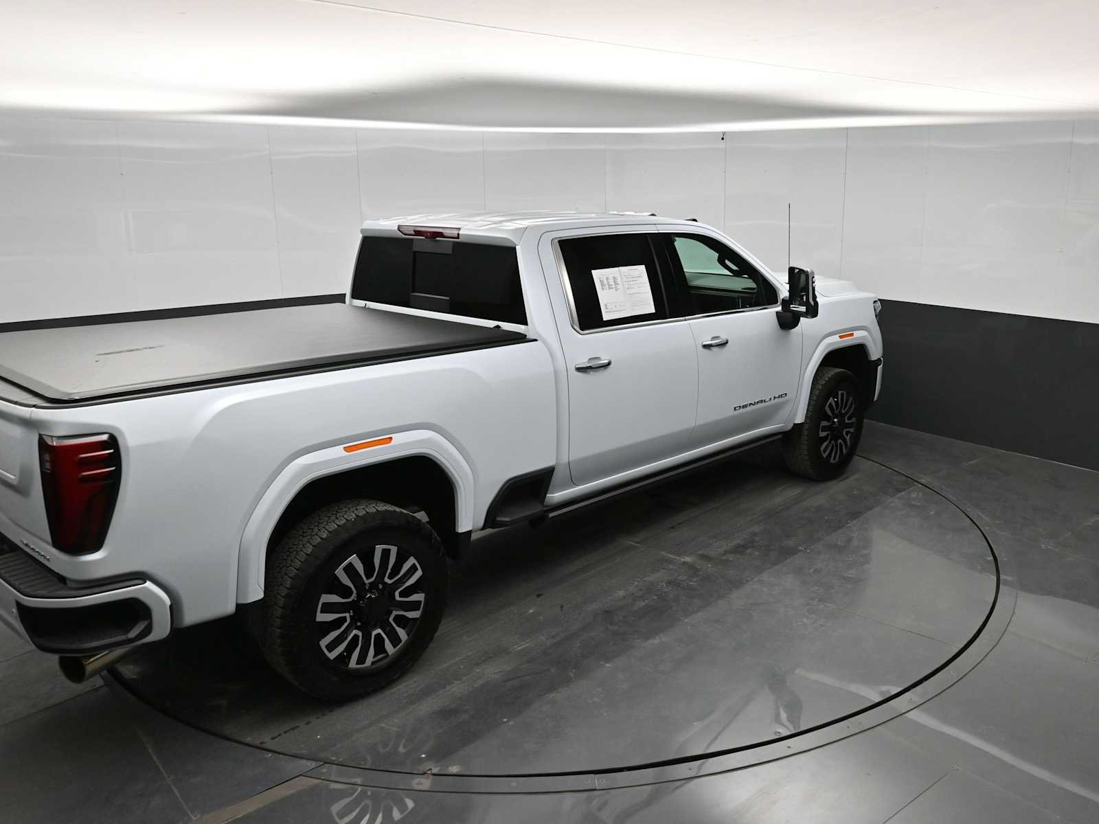 Used 2026 GMC Sierra 2500 Denali Ultimate AWD/4WD image 31