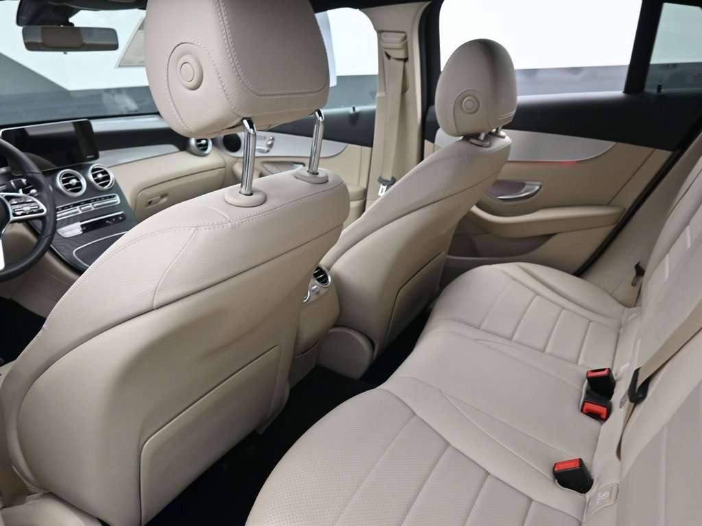 Used 2021 Mercedes-Benz GLC 300 4MATIC Coupe image 31