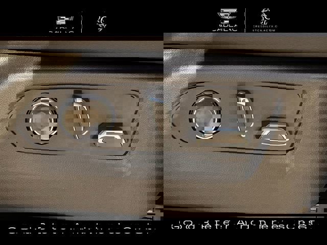 Certified 2026 Cadillac Escalade ESV Luxury image 28