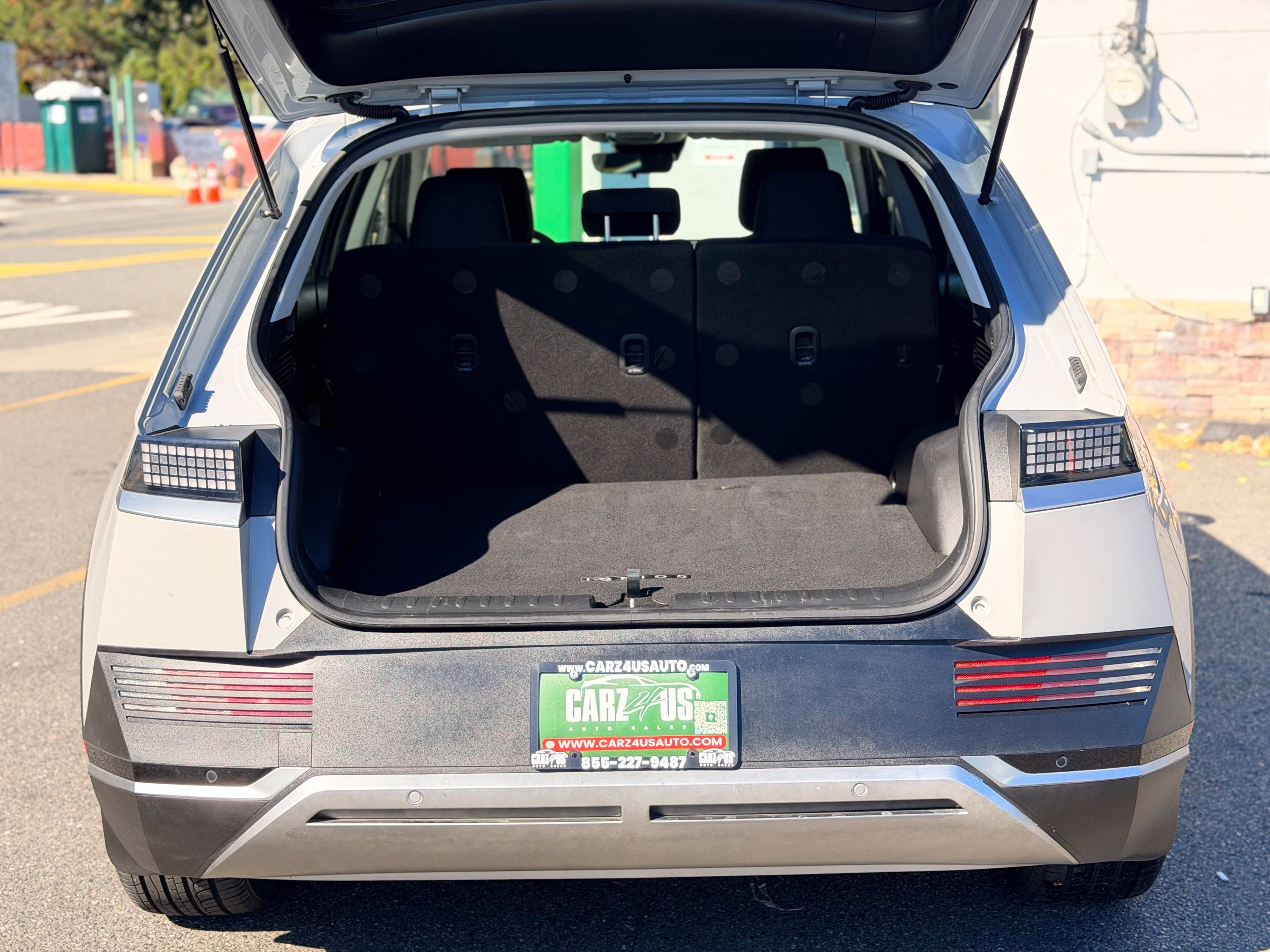 Used 2022 Hyundai Ioniq 5 SE AWD/4WD image 6