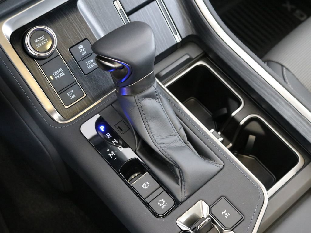 Used 2024 Lexus GX 550 w/ Accessory Package (Z1) image 56