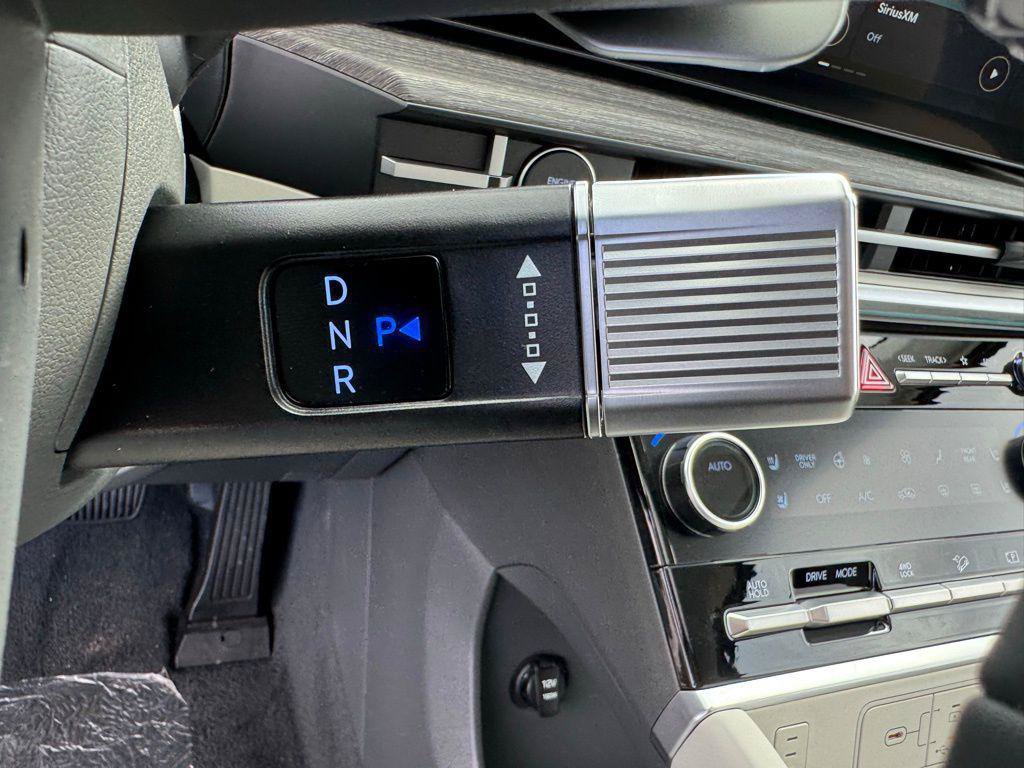 New 2026 Hyundai Santa Fe Calligraphy AWD/4WD image 26
