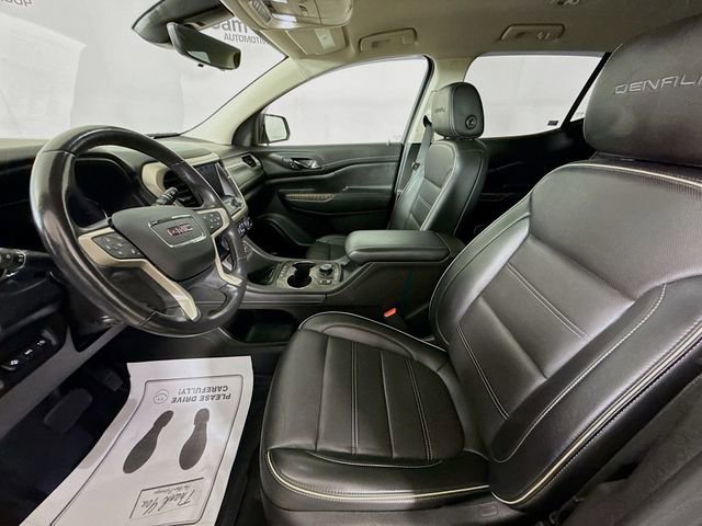 Used 2022 GMC Acadia Denali w/ Denali Technology Package image 22