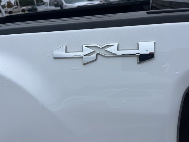 Used 2023 GMC Sierra 2500 Pro w/ Convenience Package image 5