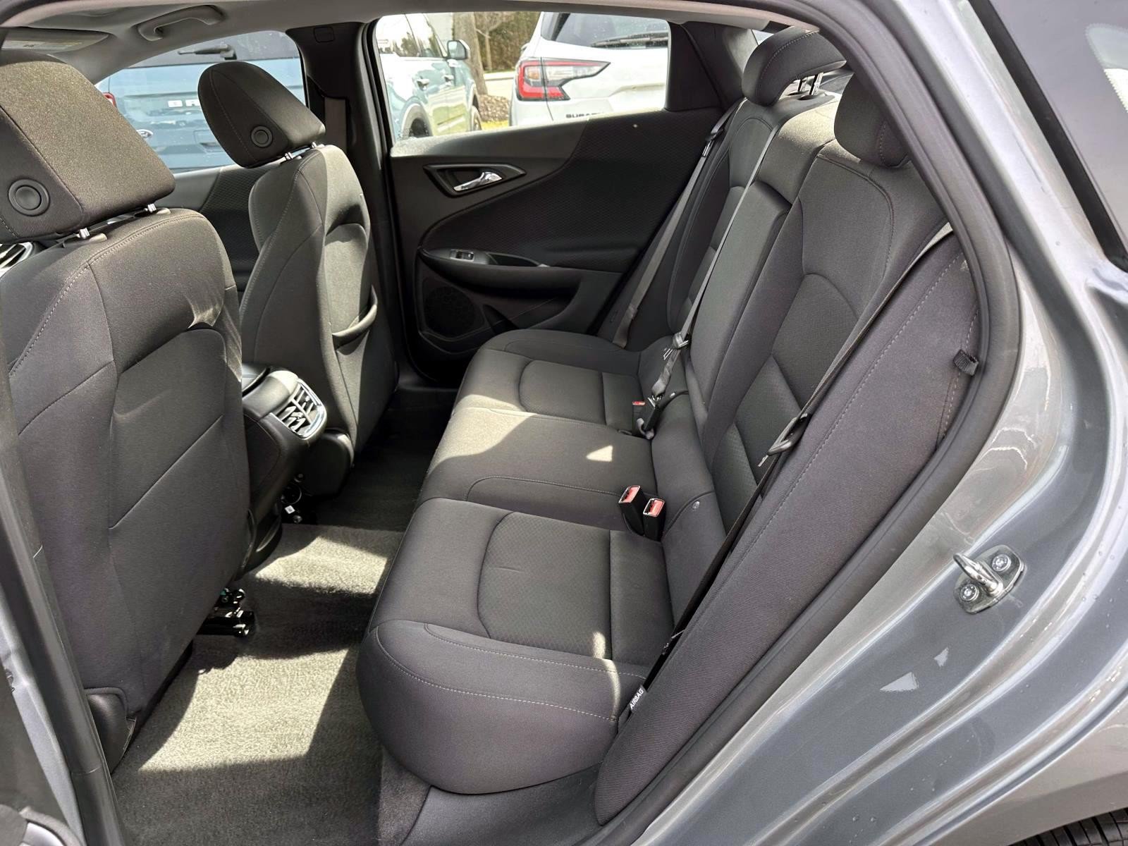 Used 2024 Chevrolet Malibu LT FWD image 13