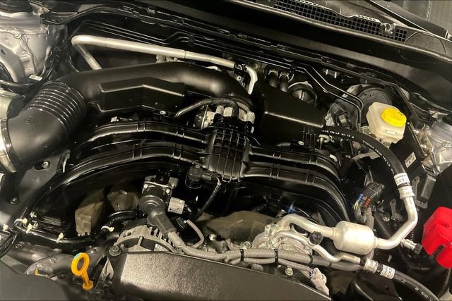 Used 2025 Subaru Forester Premium image 31