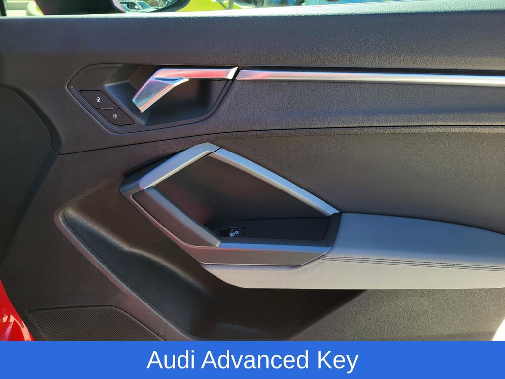 Used 2020 Audi Q3 2.0T Premium Plus w/ Premium Plus Package image 8