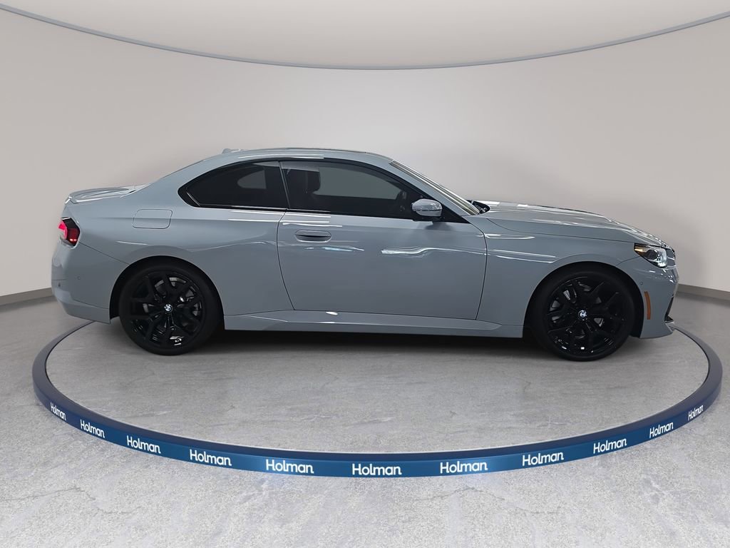 Used 2025 BMW 230i Coupe w/ M Sport Package image 6