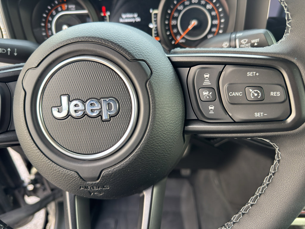 New 2026 Jeep Gladiator Sport AWD/4WD image 20