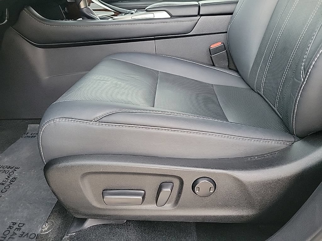 Used 2019 Lexus RX 350 AWD w/ Navigation Package image 13