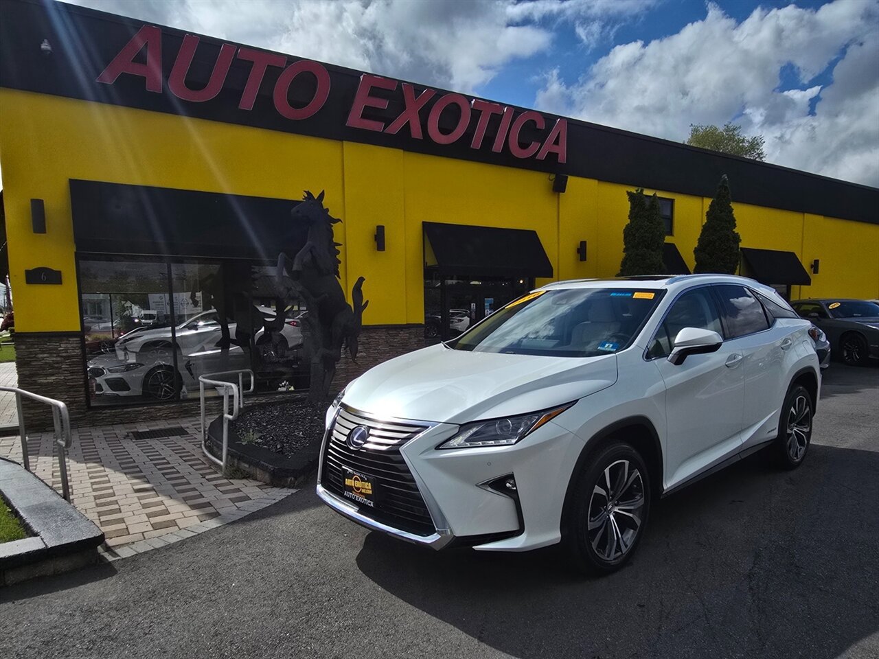 Used 2016 Lexus RX 450h AWD w/ Accessory Package image 1