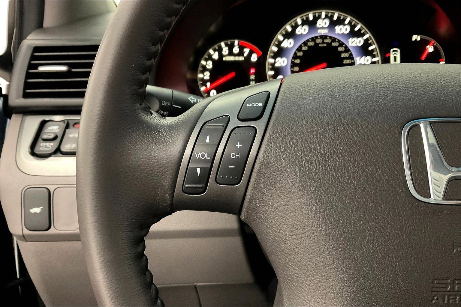 Used 2010 Honda Odyssey EX-L image 11