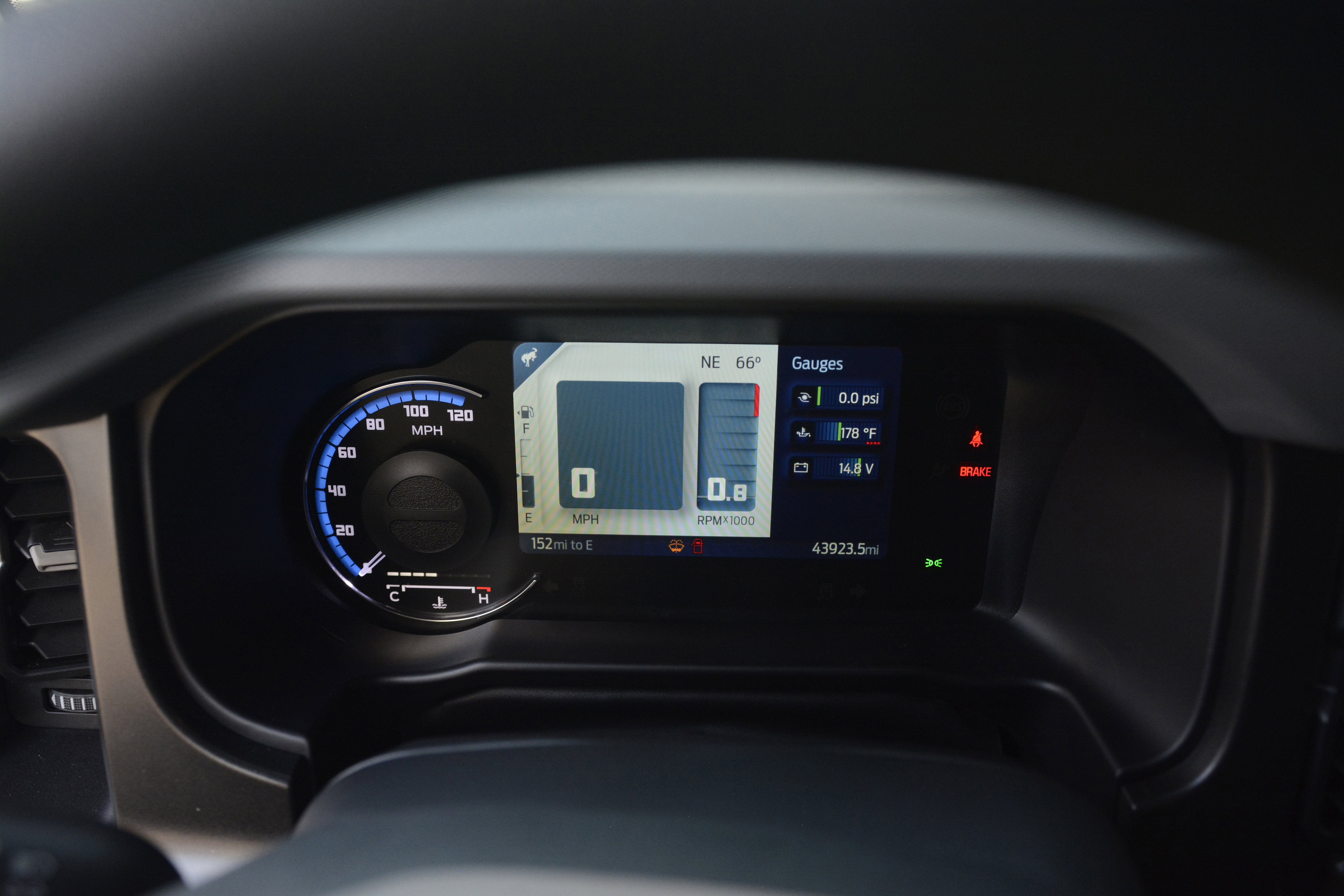 Used 2023 Ford Bronco 2-Door w/ Sasquatch Package image 19