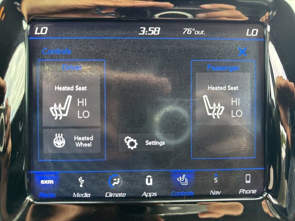 Used 2018 Jeep Compass Limited w/ Navigation Group AWD/4WD image 34