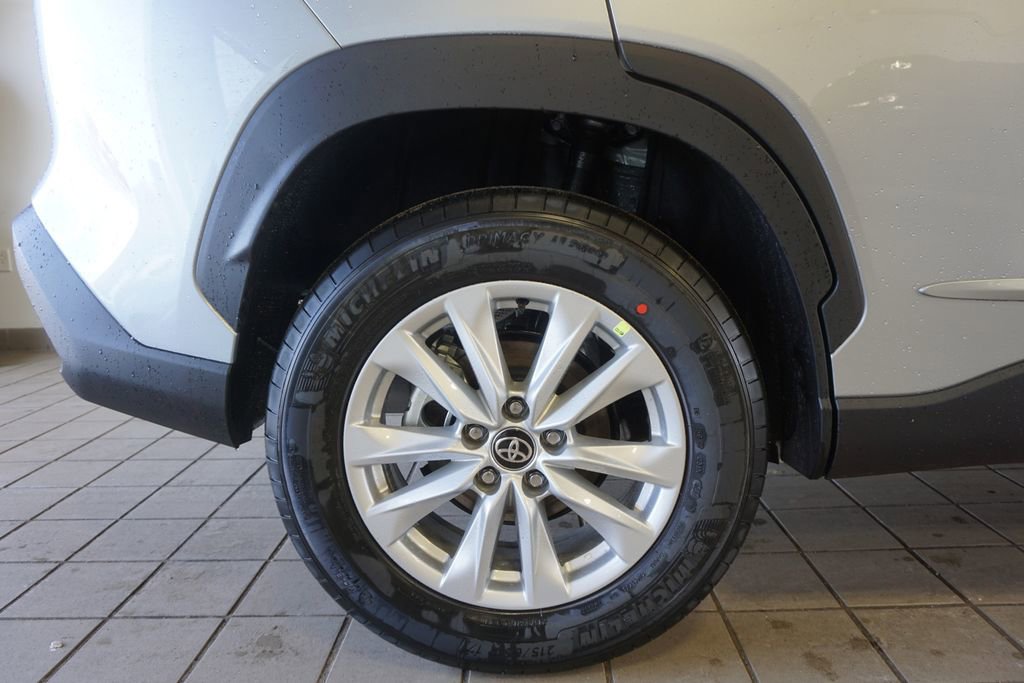 New 2026 Toyota Corolla Cross LE image 29