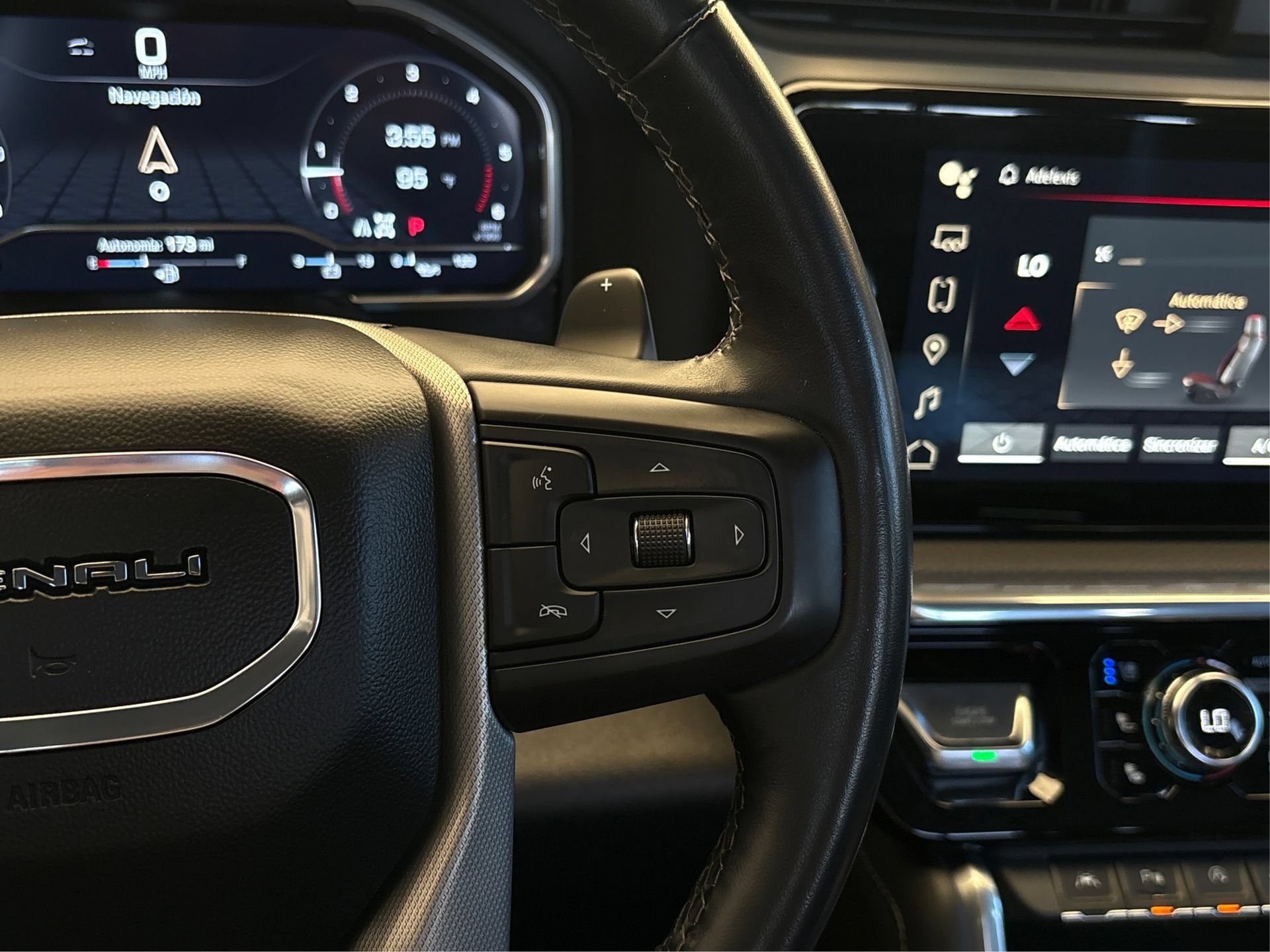 Used 2023 GMC Sierra 1500 Denali w/ Denali Reserve Package AWD/4WD image 28