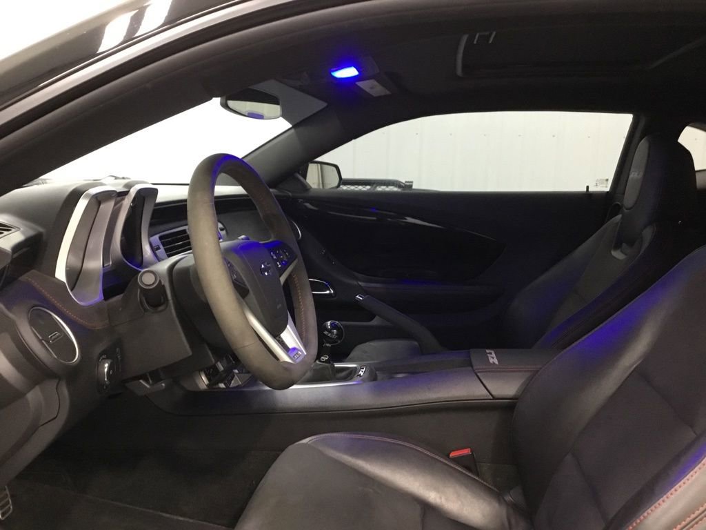 Used 2013 Chevrolet Camaro ZL1 image 7