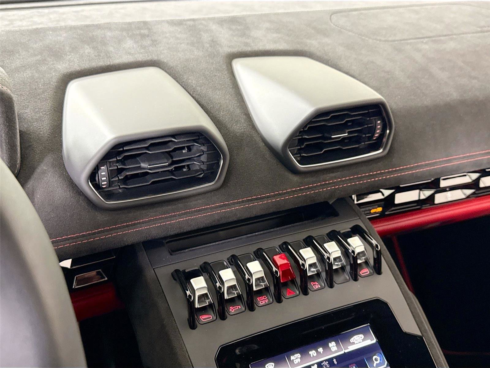 Used 2024 Lamborghini Huracan Tecnica RWD image 18