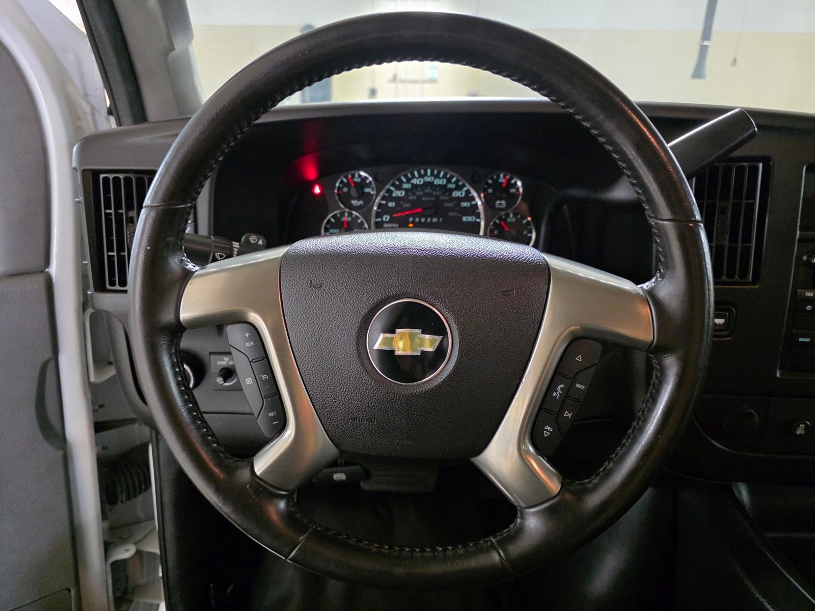 Used 2018 Chevrolet Express 2500 LS w/ Driver Convenience Package image 29