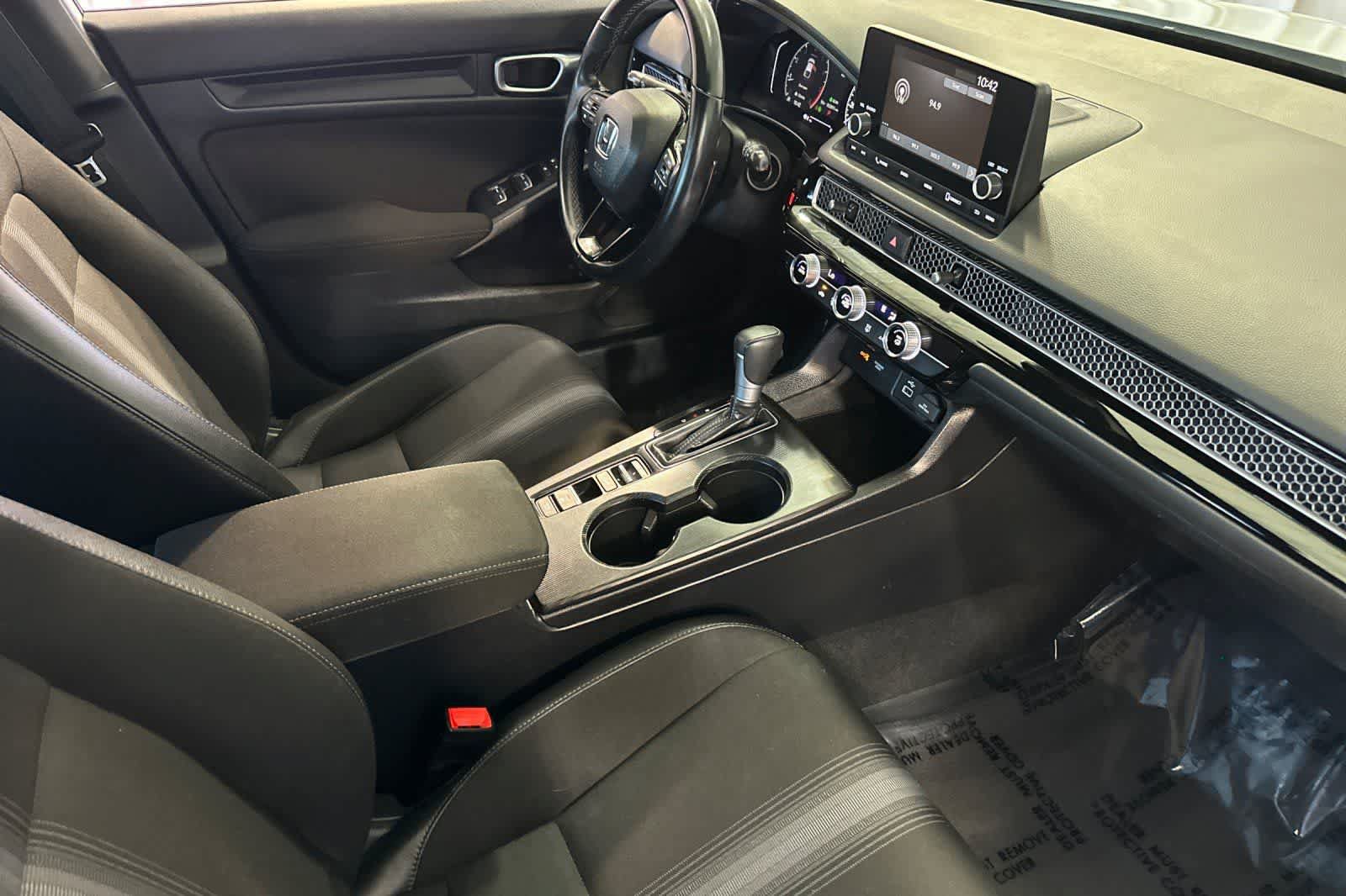 Used 2024 Honda Civic Sport image 17