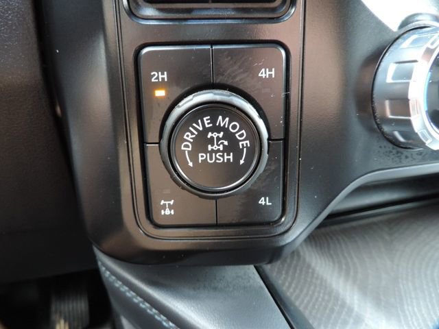 Used 2025 Ford F250 Platinum w/ Tremor Off-Road Package image 29