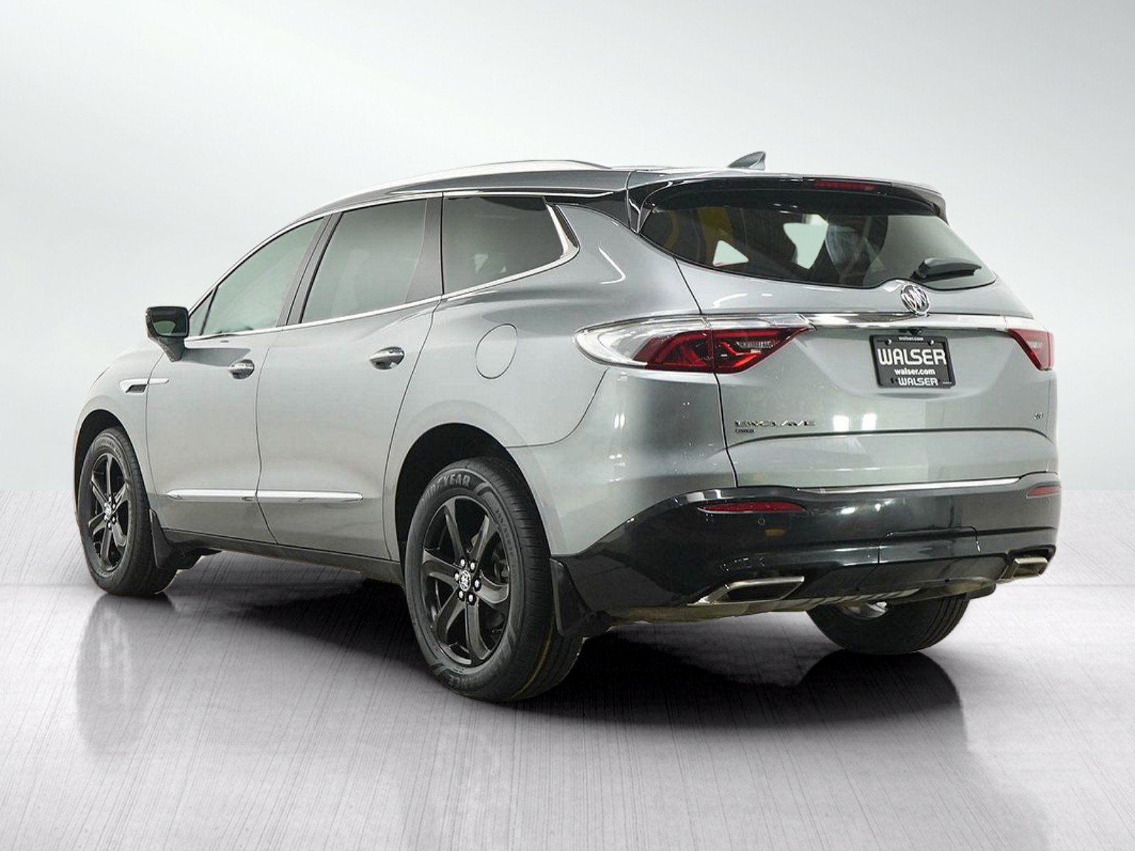 Used 2023 Buick Enclave Essence w/ Experience Buick Package AWD/4WD image 3