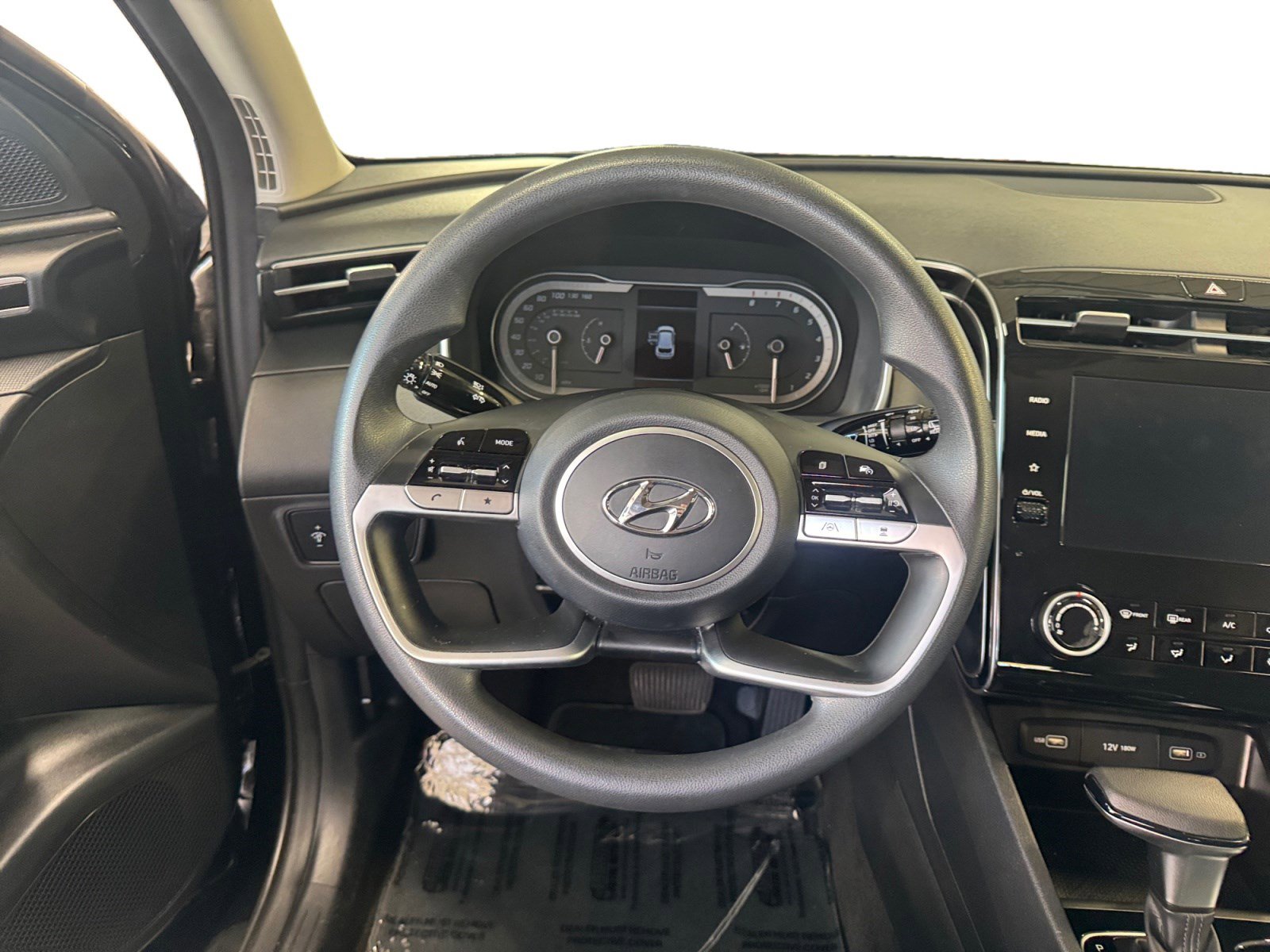 Certified 2022 Hyundai Tucson SEL w/ Cargo Package image 12