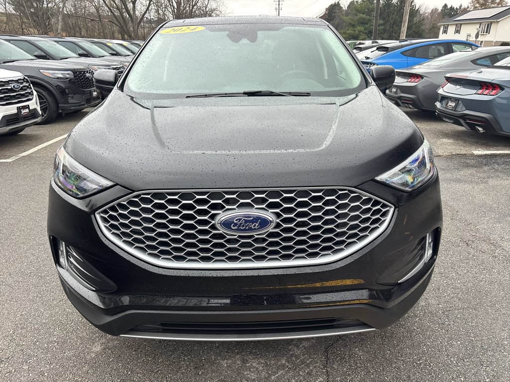 Used 2024 Ford Edge SEL w/ Convenience Package AWD/4WD image 2