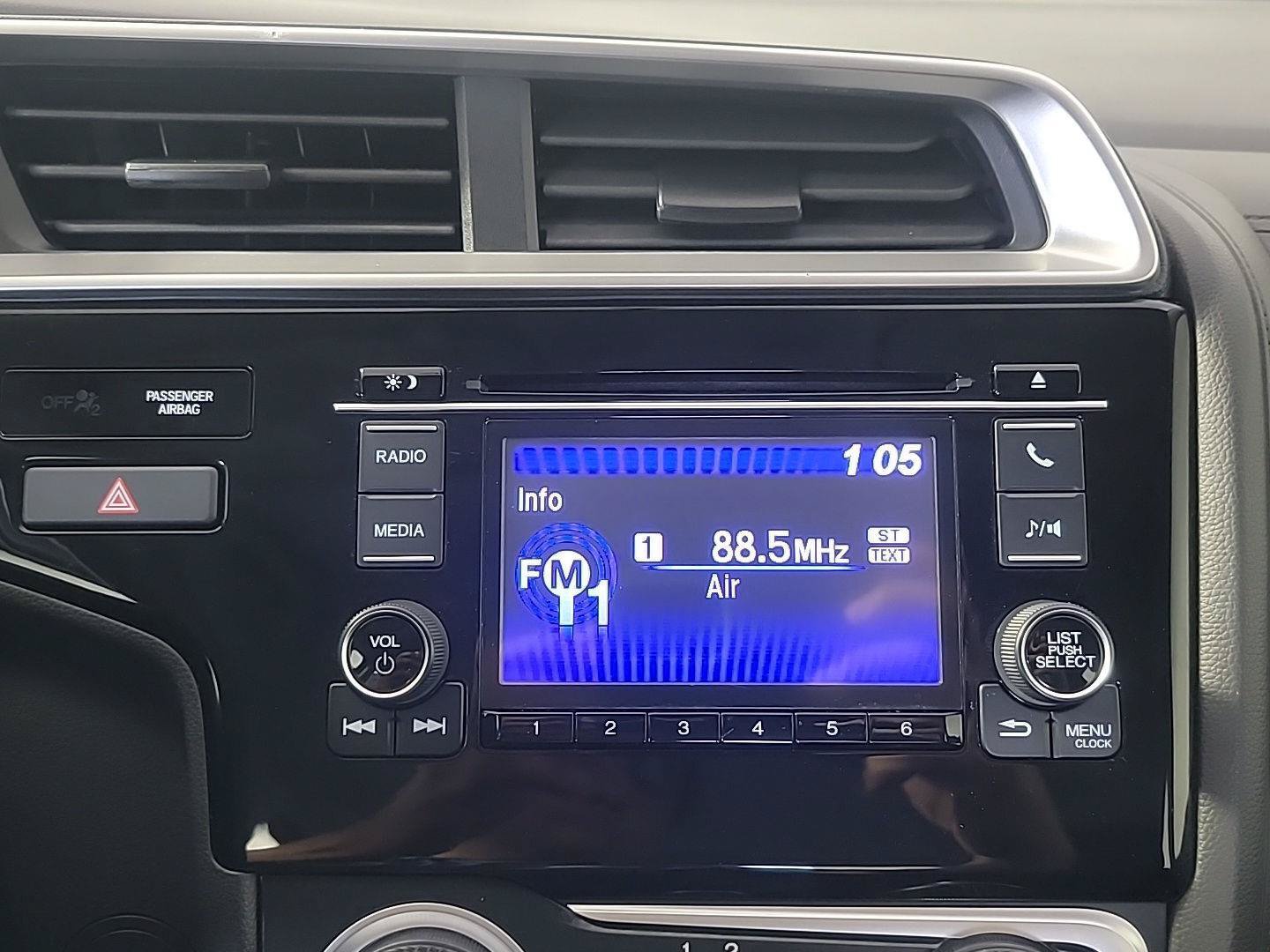 Used 2020 Honda Fit LX image 27