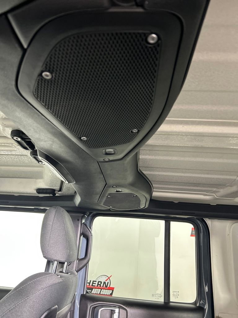 Used 2024 Jeep Wrangler Unlimited Rubicon image 22