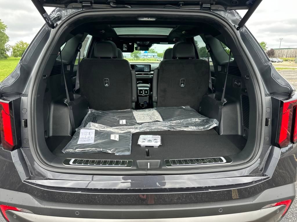 New 2025 Kia Sorento SX Prestige image 41