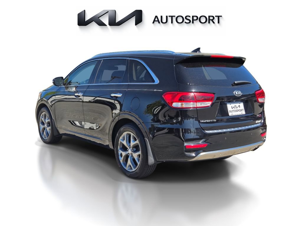 Used 2017 Kia Sorento SX image 10