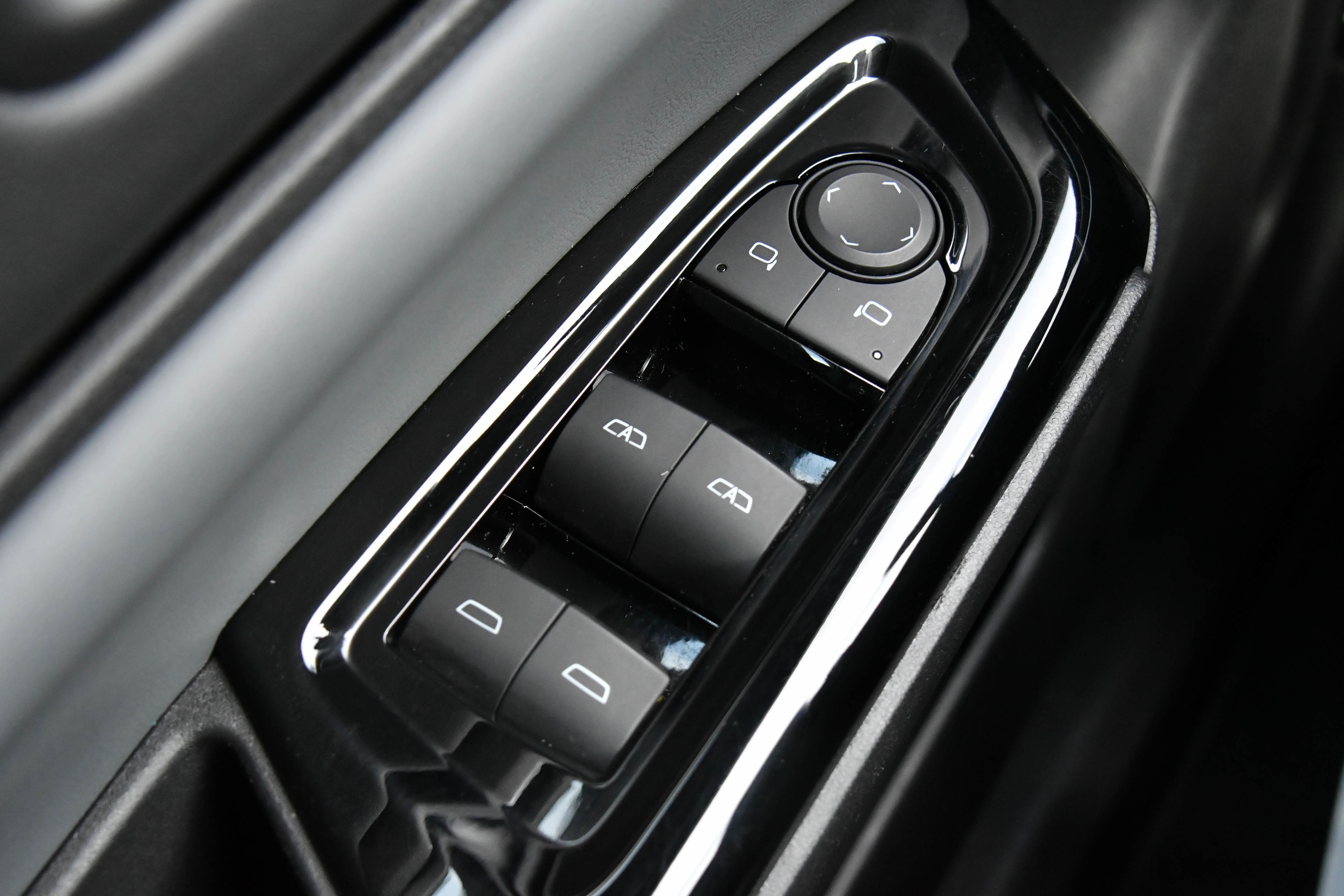 Used 2024 Honda Prologue Touring image 35