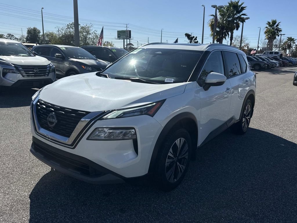Certified 2022 Nissan Rogue SV w/ SV Premium Package image 8