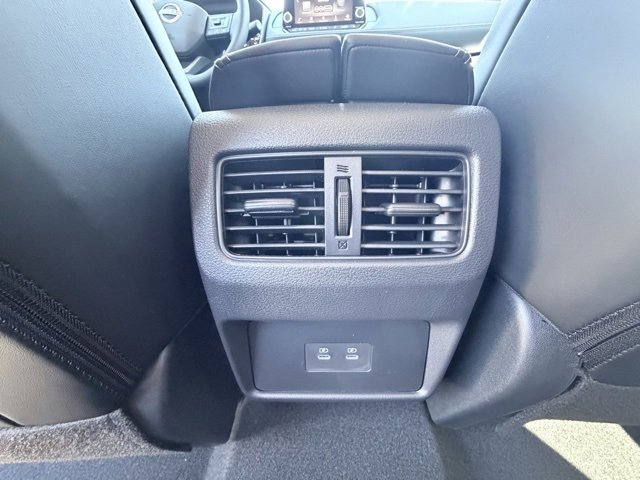 New 2026 Nissan Rogue SV w/ SV Premium Package image 24