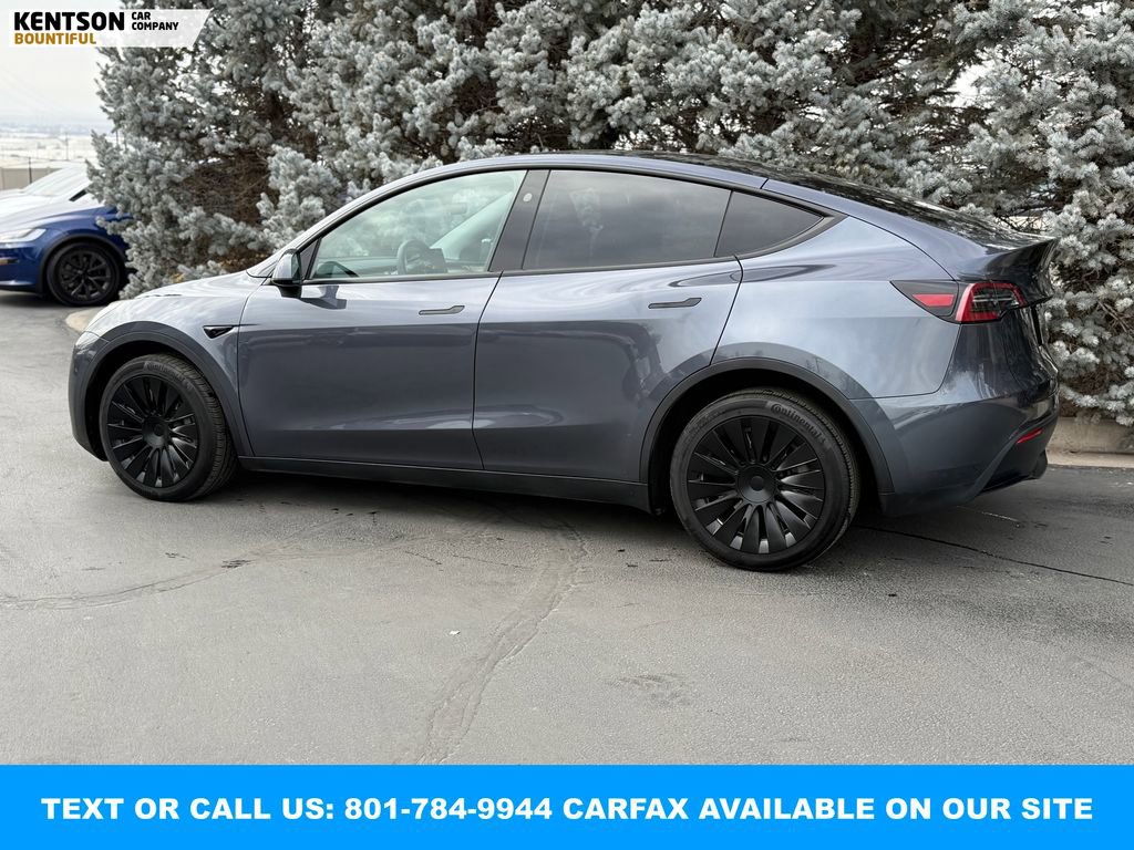 Used 2023 Tesla Model Y Long Range image 3