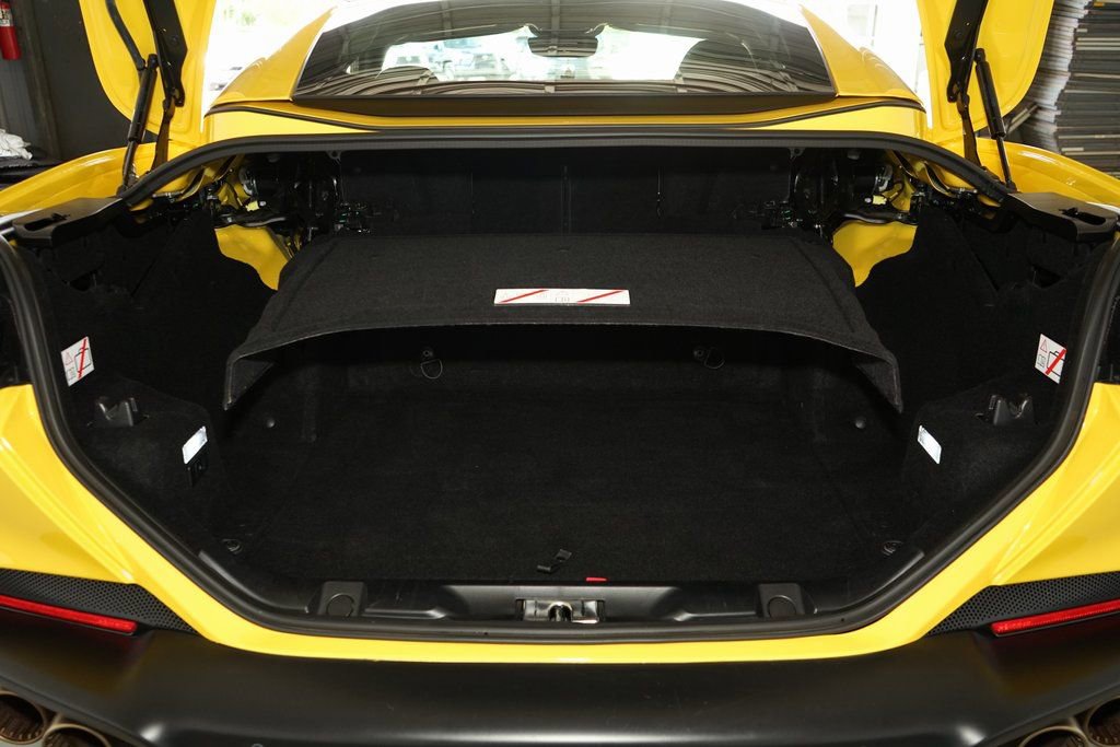 Used 2023 Ferrari Portofino M image 30