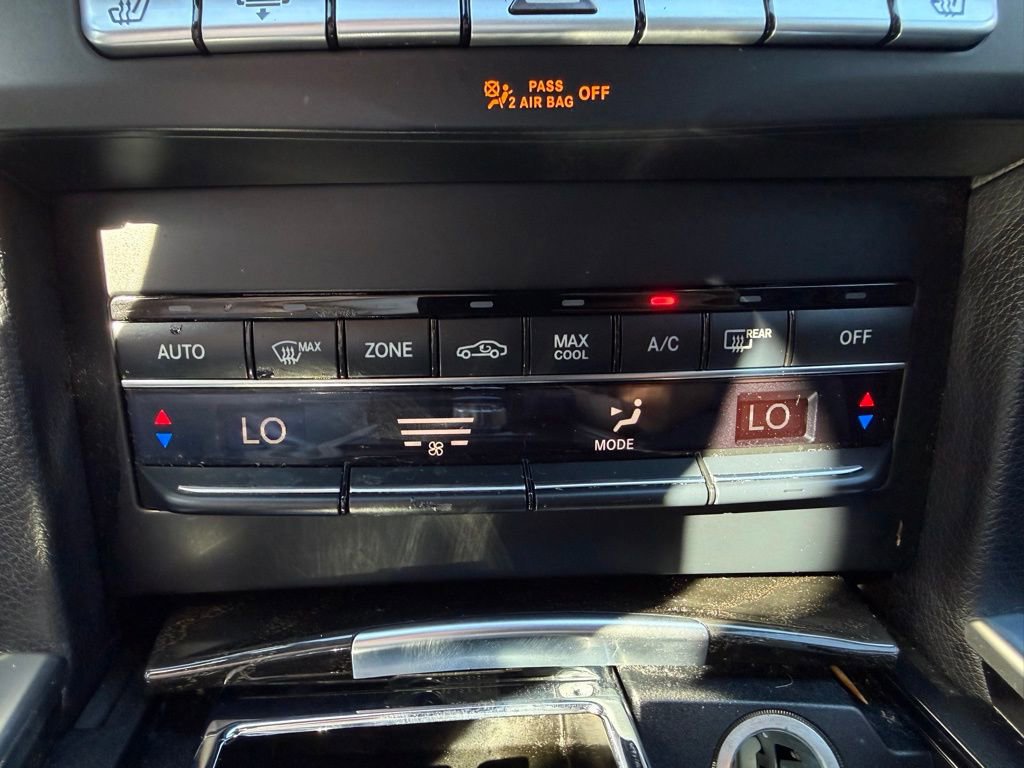 Used 2016 Mercedes-Benz E 350 Sedan image 30