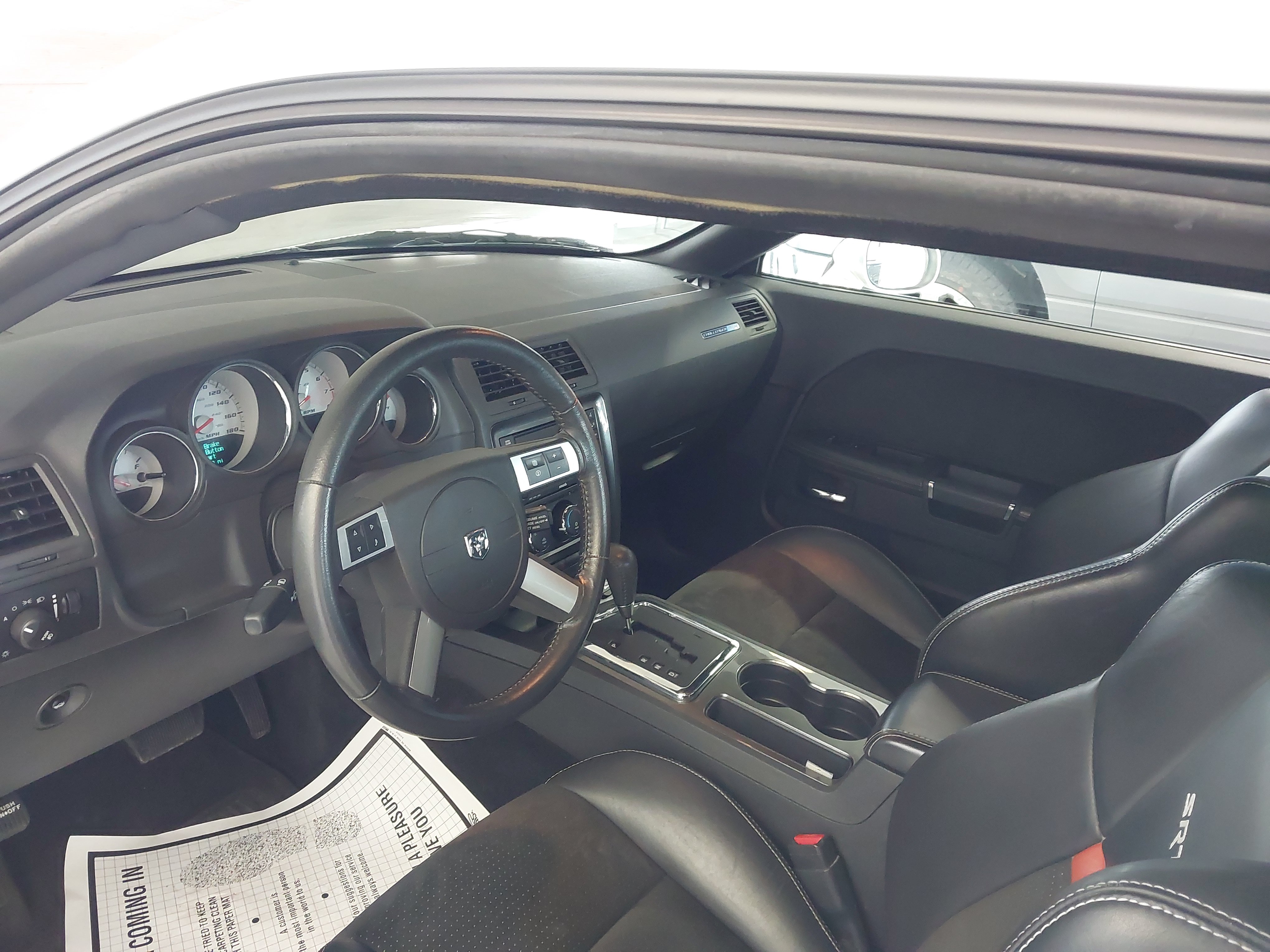 Used 2008 Dodge Challenger SRT8 RWD image 2