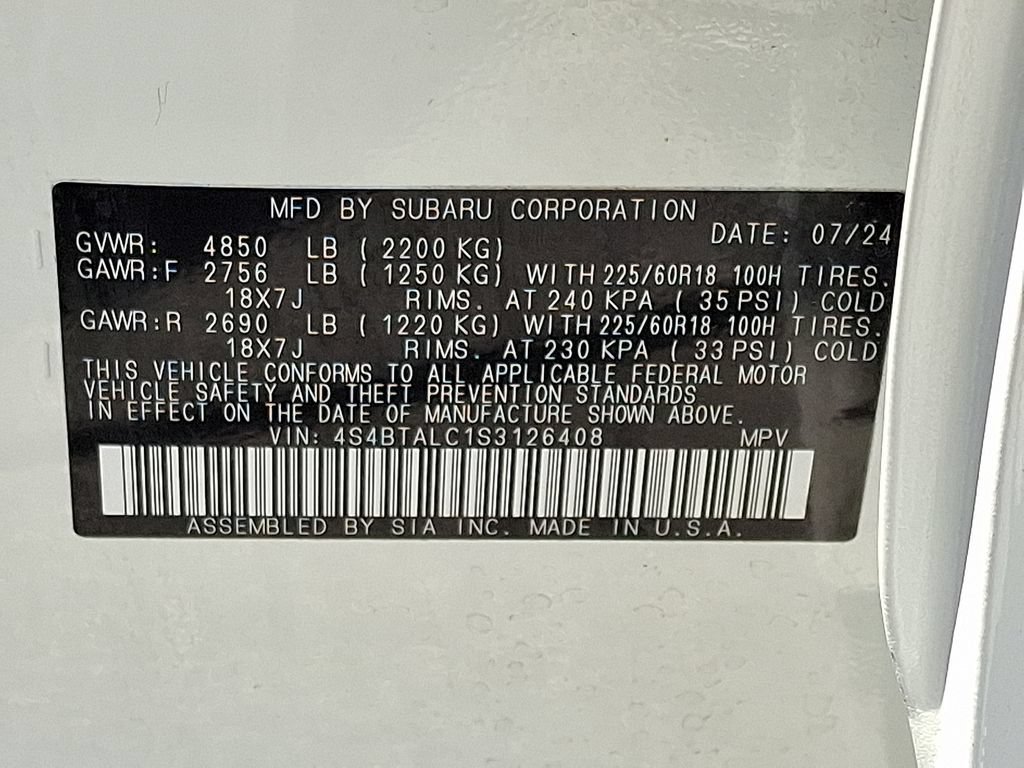 Used 2025 Subaru Outback Onyx Edition AWD/4WD image 27