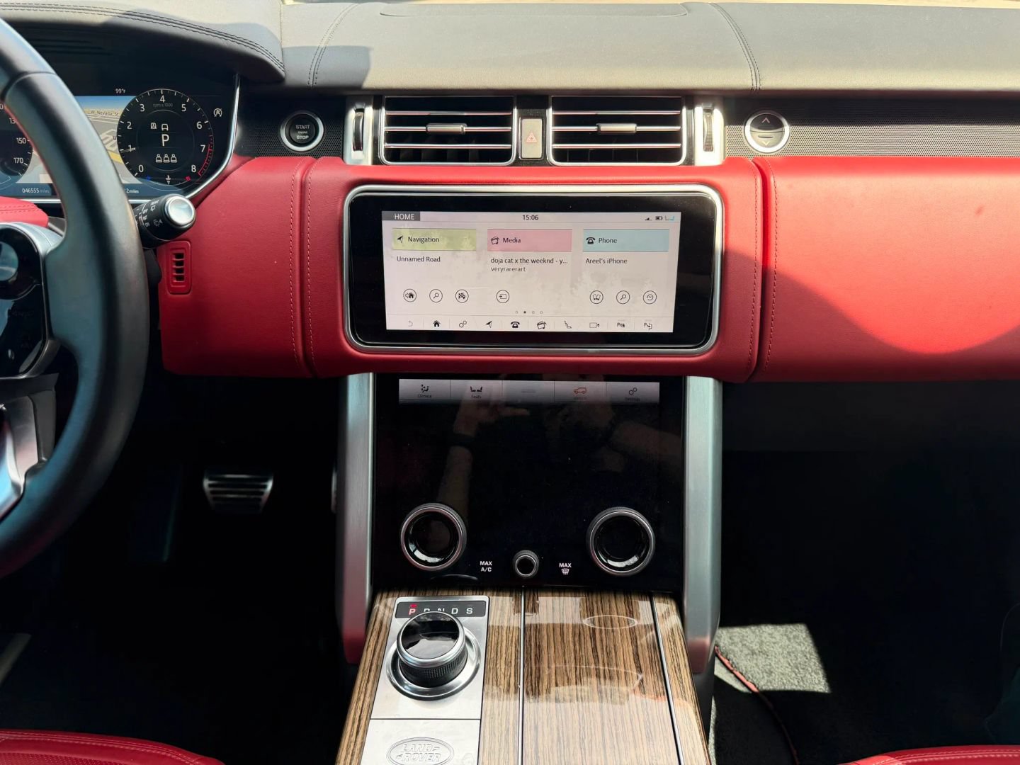 Used 2021 Land Rover Range Rover Long Wheelbase Autobiography AWD/4WD image 29