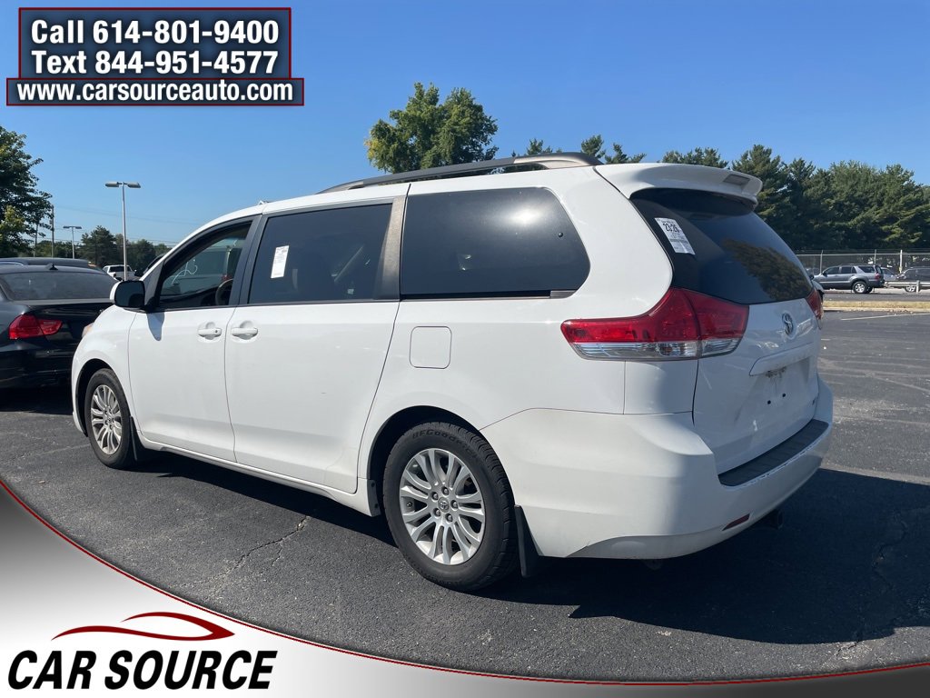 Used 2014 Toyota Sienna L image 4