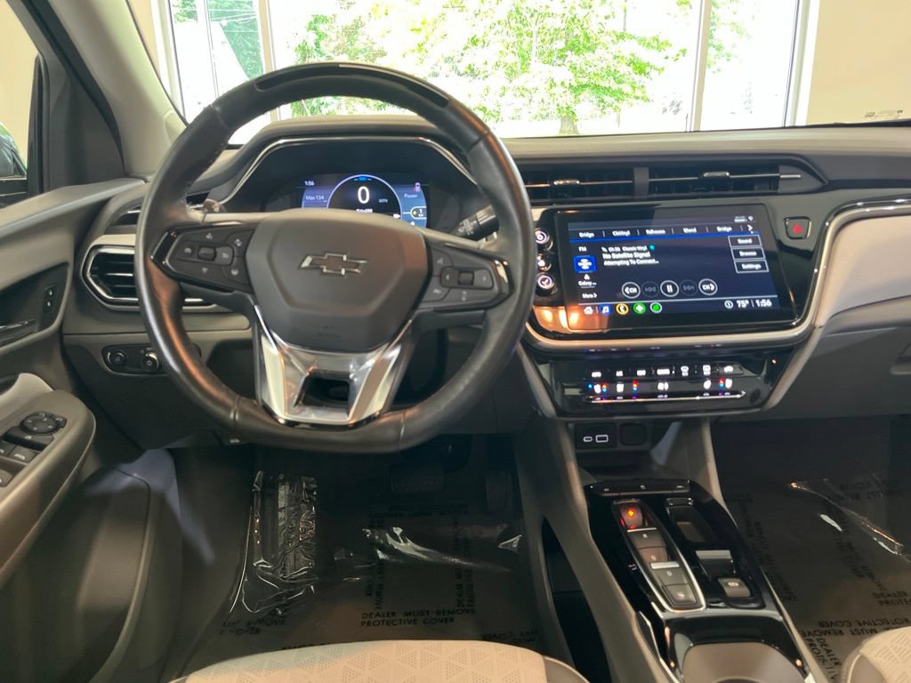 Used 2023 Chevrolet Bolt EUV Premier w/ Super Cruise Package FWD image 18