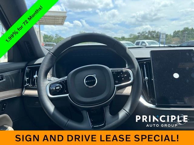 New 2026 Volvo XC90 B6 Plus w/ Protection Package Premier image 20