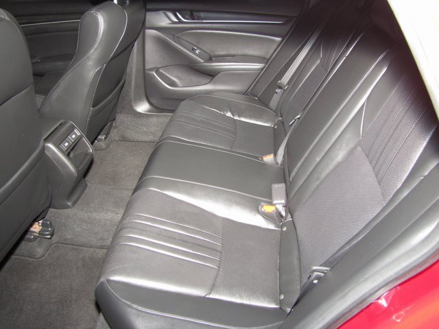 Used 2021 Honda Accord Sport Special Edition image 12